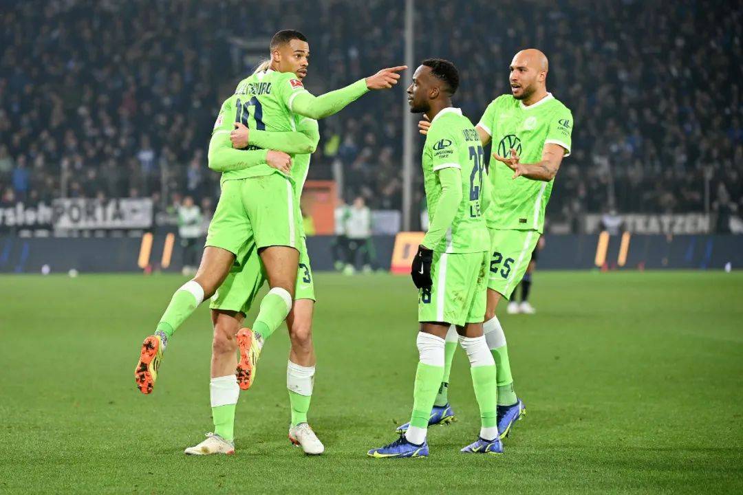 皇冠中国-德甲对决前瞻：门兴格拉德巴赫 vs 沃尔夫斯