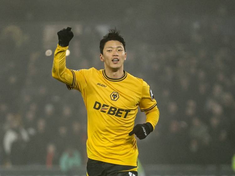 皇冠体育首页-talkSPORT：狼队不愿放拉尔森amp;黄喜灿 接近签赫罗纳中卫克雷吉奇