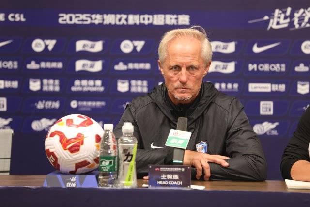 皇冠体育-中超二十二轮：云南玉昆今晚主场迎战成都蓉城