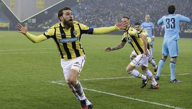 皇冠-AC米兰 VS 克雷莫纳