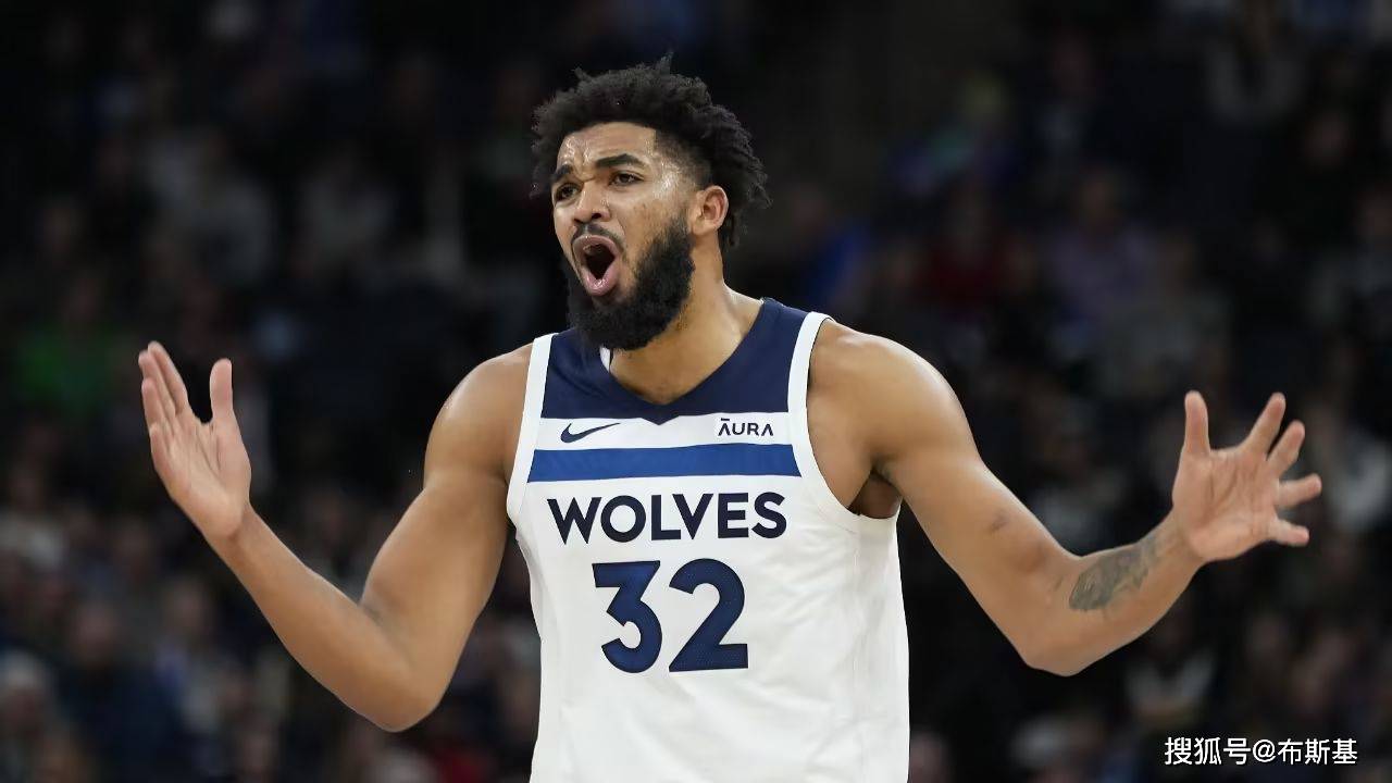 皇冠-32号之前森林狼中锋，唐斯把明尼苏达当成了家，卡尔的狼队前半生