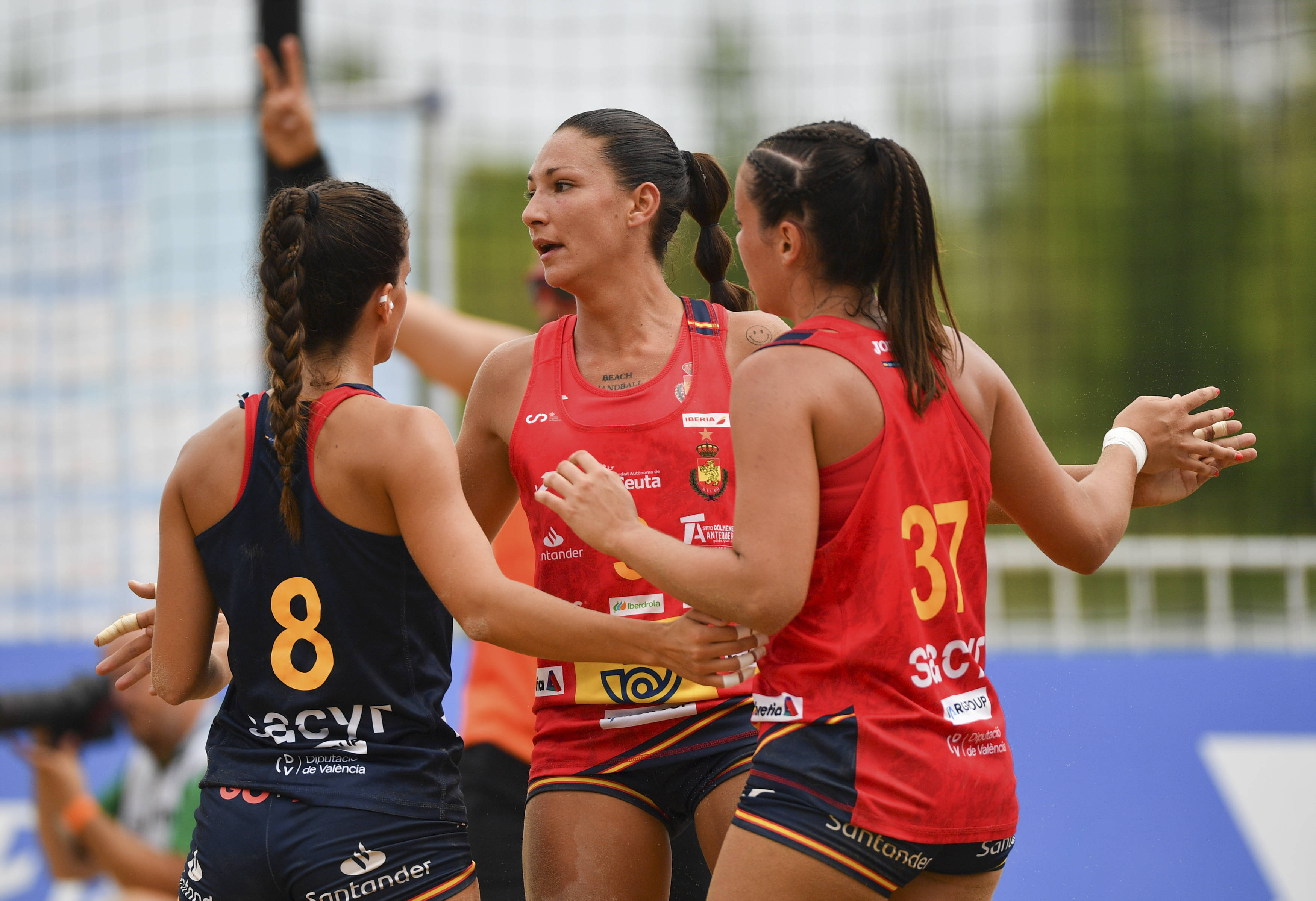 皇冠中国-（成都世运会）沙滩手球——女子半决赛：阿根廷队战胜西班牙队