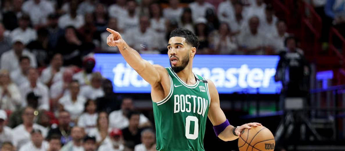 hg皇冠-波士顿凯尔特人管理层面临的挑战