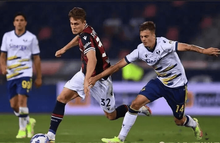 皇冠-卡利亚里 VS 帕尔马